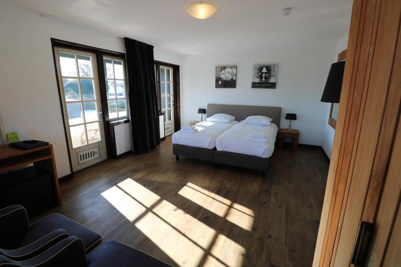 Strandhotel Dennenbos Oostkapelle Extérieur photo