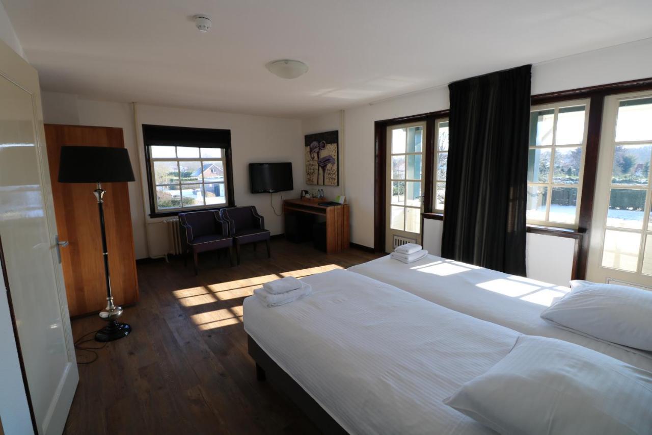 Strandhotel Dennenbos Oostkapelle Extérieur photo