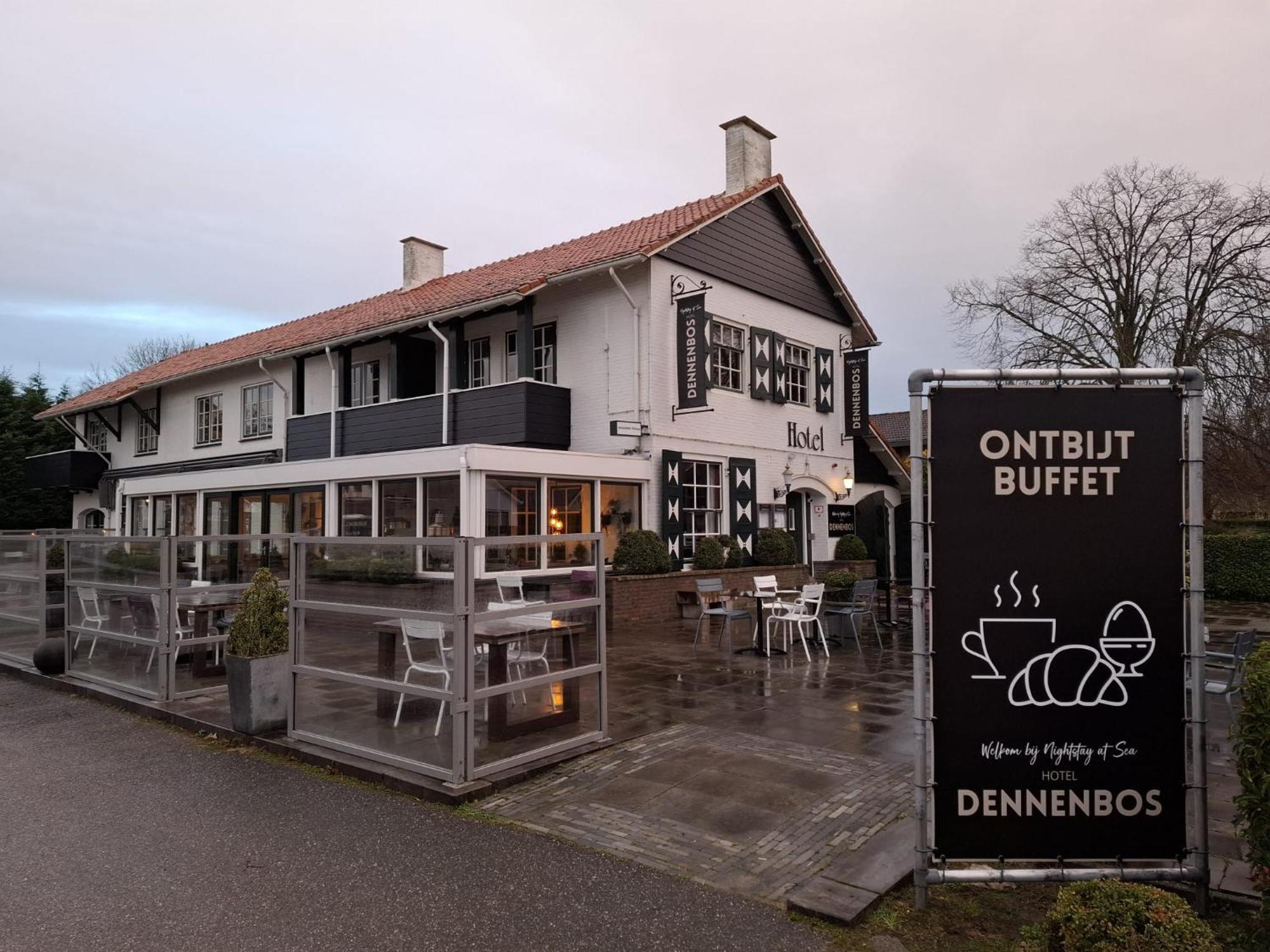 Strandhotel Dennenbos Oostkapelle Extérieur photo